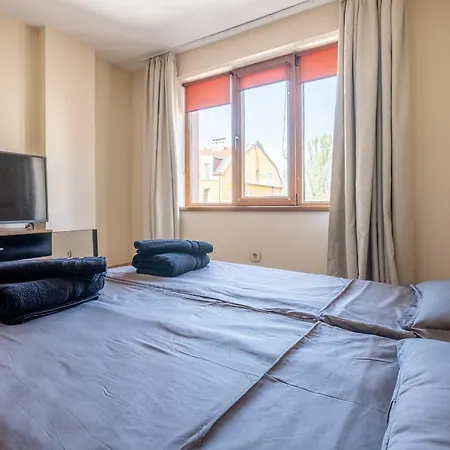1 Bedroom شقة *