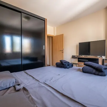 Apartment 1 Bedroom